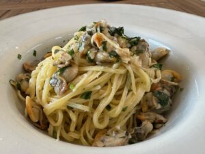 冷凍食材のあさりやそら豆を最大限に生かした新鮮パスタ！