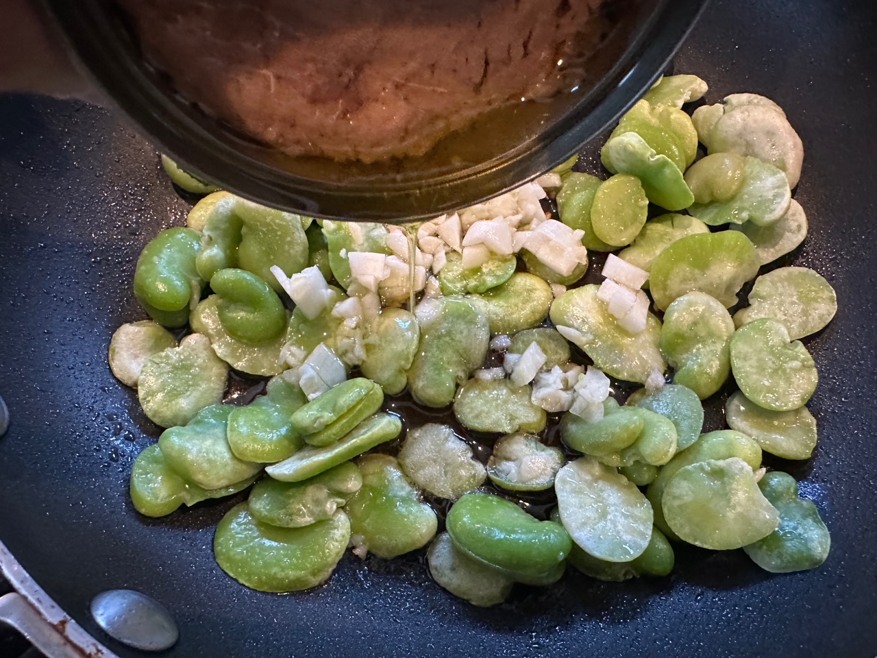 冷凍食材のあさりやそら豆を最大限に生かした新鮮パスタ！
