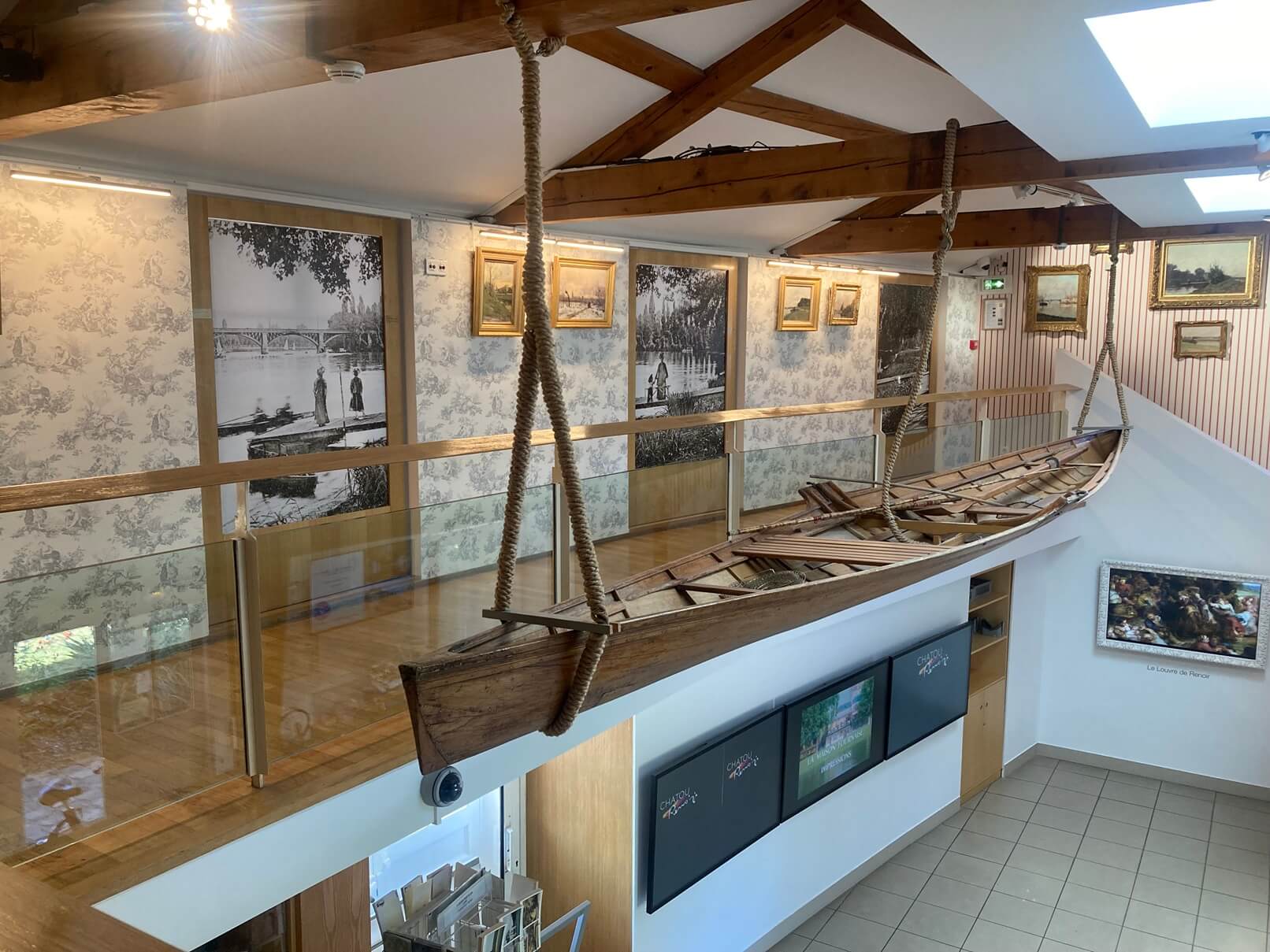 パリ・アート情報「ルノワールが愛した『印象派の島』へ。セーヌ川の小さな美術館」
