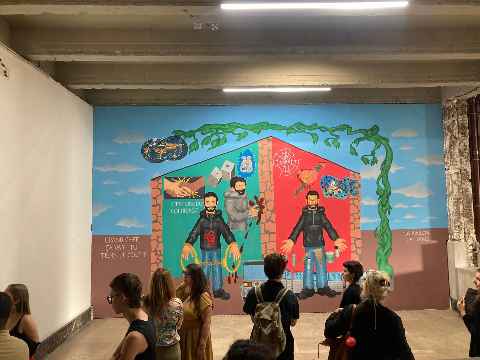 パリ・アート情報「現代アートってこんなに面白い。パレ・ド・トーキョー、夜の特別開館へ」