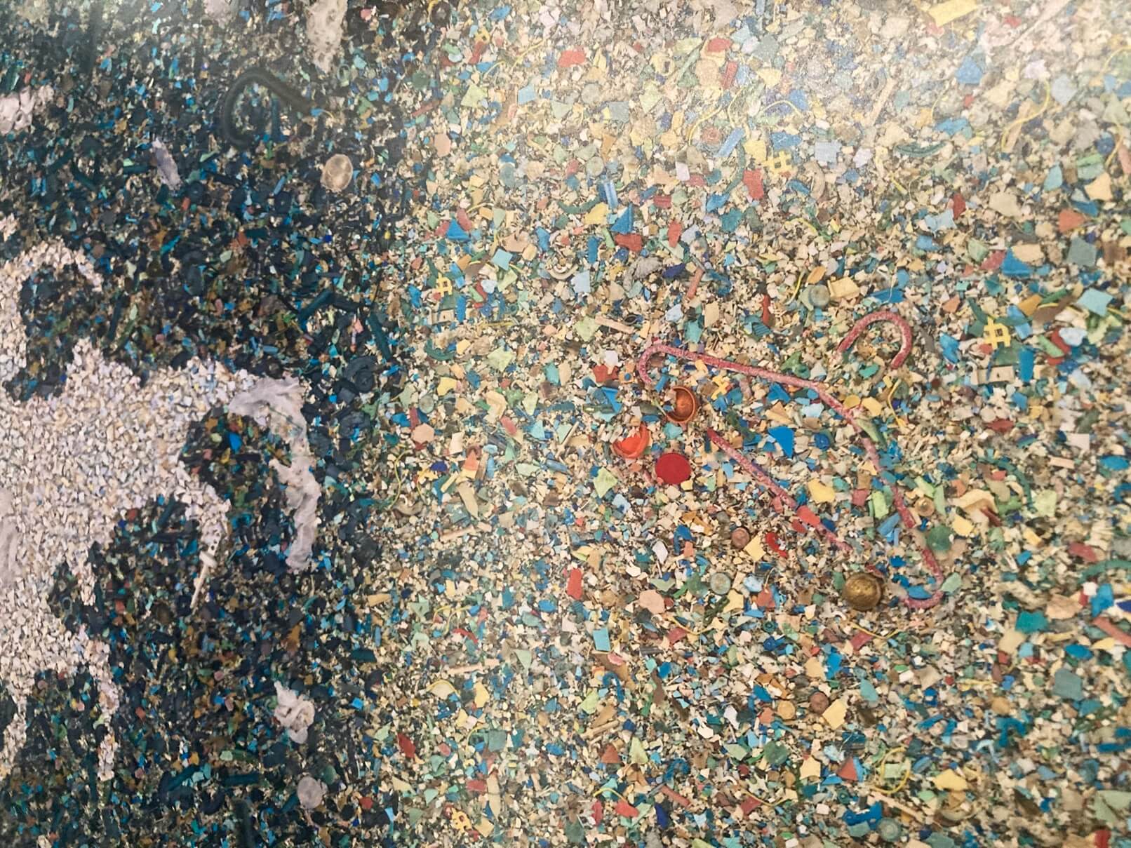 パリ・アート情報「パリ市庁舎もアートギャラリーに。未来を描く環境アート展、開催中」