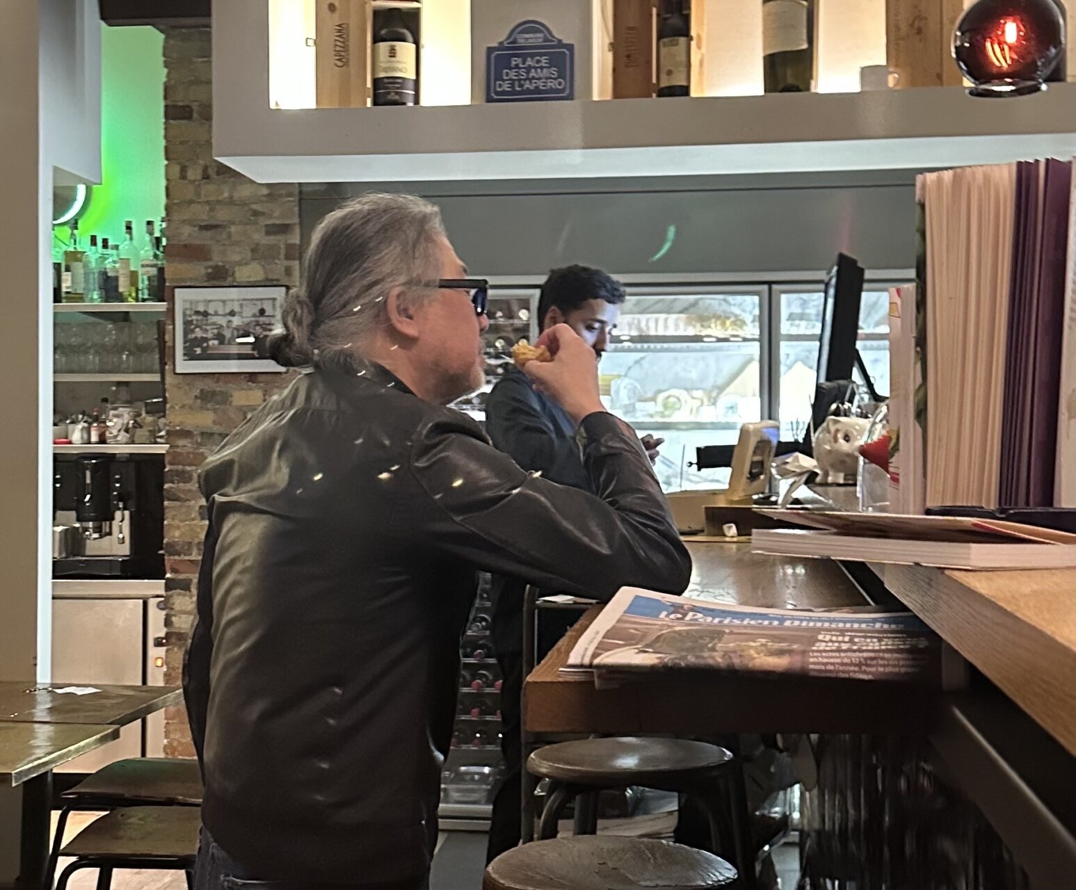男たちの晩夏、パリ居酒屋日記（１）
