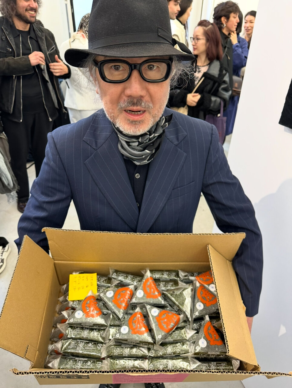 父ちゃん、パリ個展日記（オープン初日だ！）