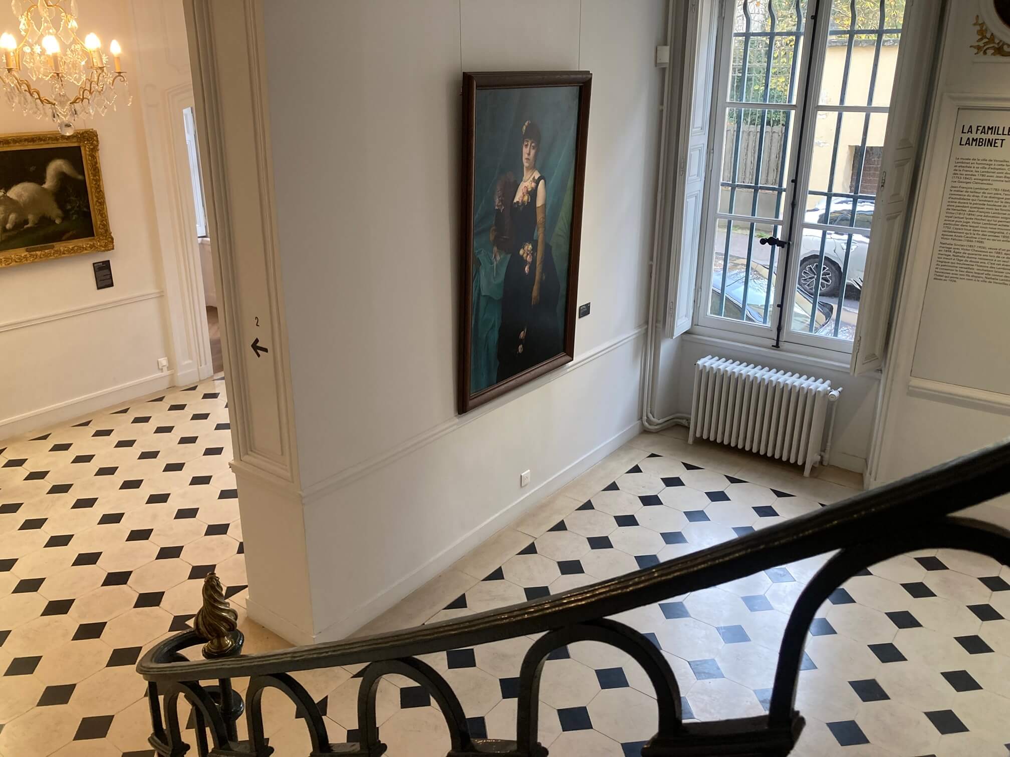 パリ・アート情報「ヴェルサイユ宮殿と一緒に訪れたいアートスポット、ランビネ美術館」