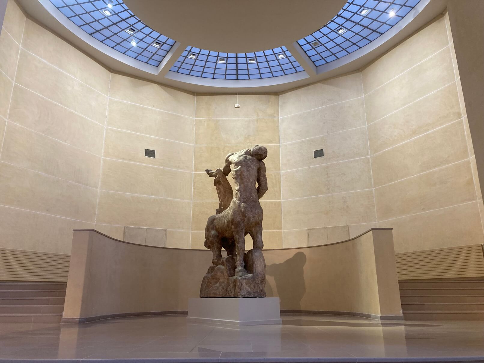 パリ・アート情報「ロダンの弟子、彫刻家ブールデルの美術館へ」