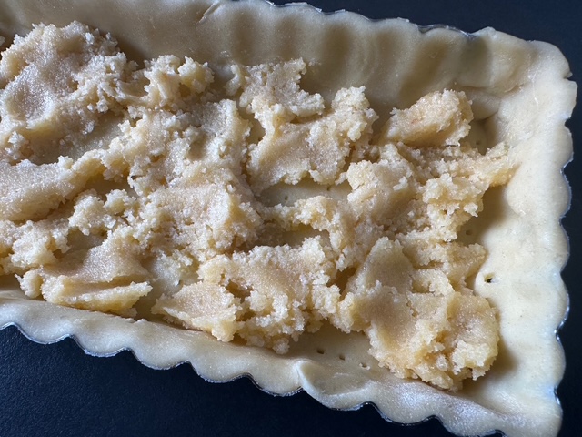 何食べているの~、父ちゃんのノルマンディ飯(タルト・ノルマンド)