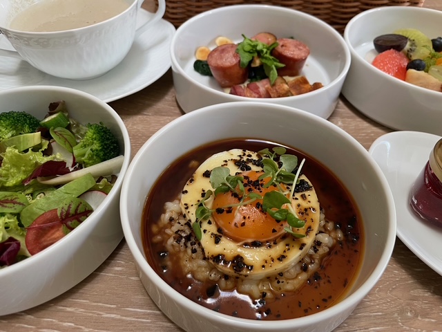 小さい秋、見つけた。軽井沢日記(15号室、森の朝食)