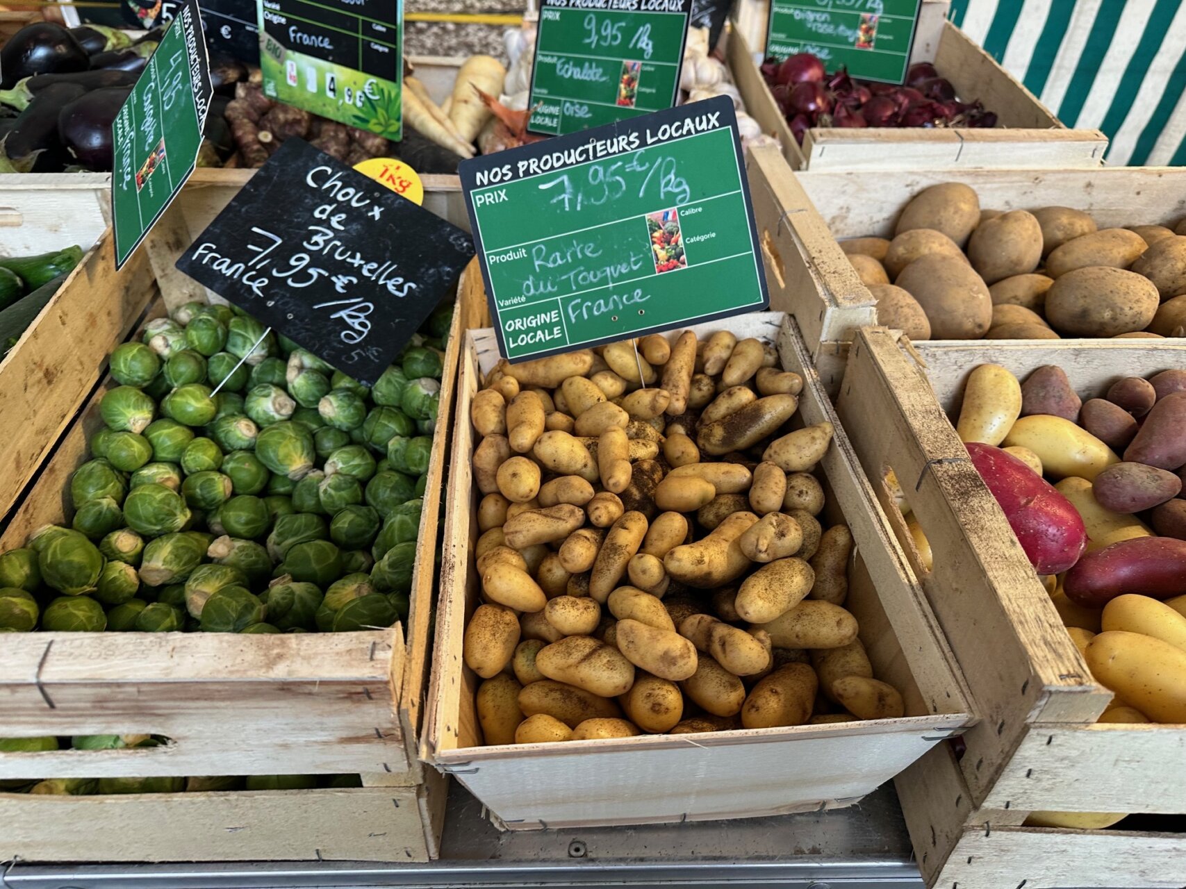 今日の献立、カリフラワーのブルーテ！