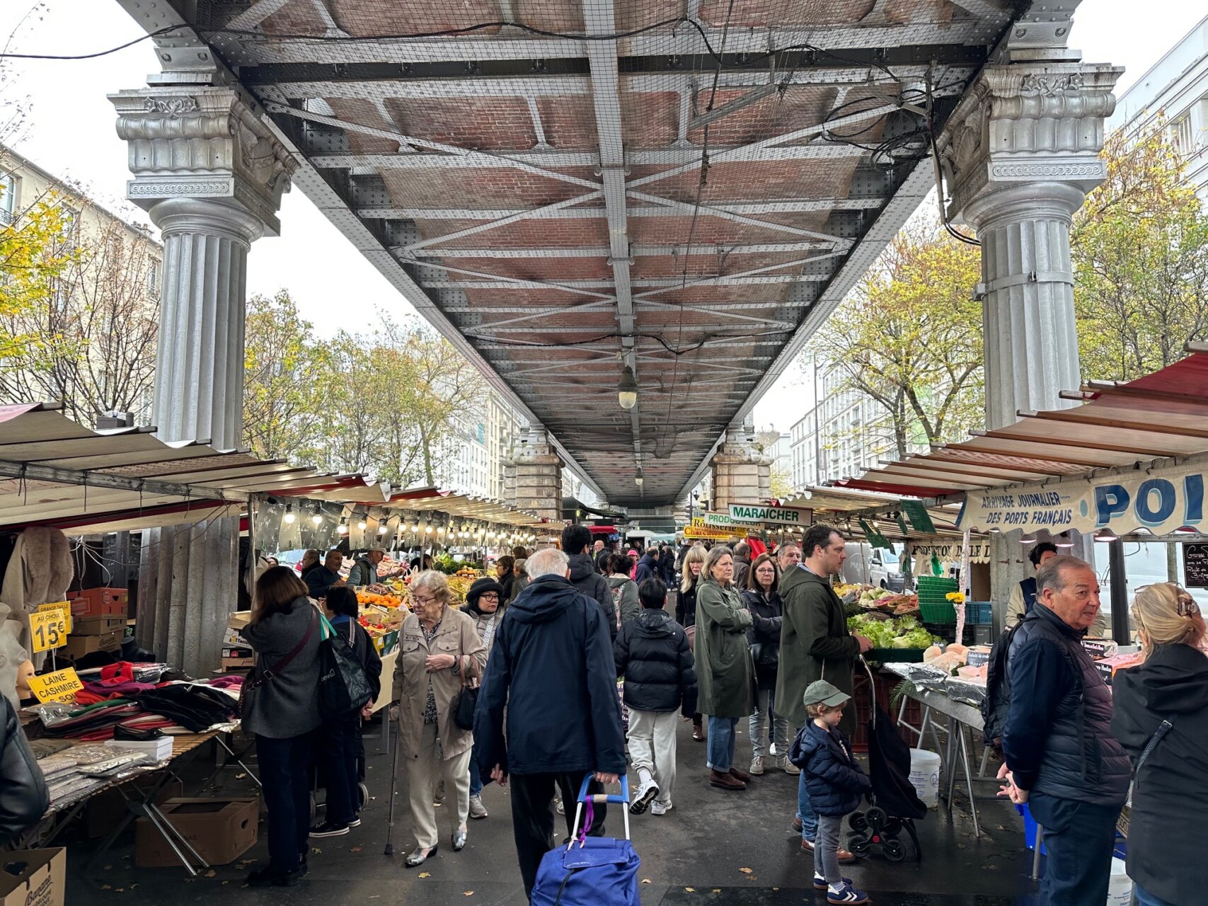 今日の献立、カリフラワーのブルーテ！