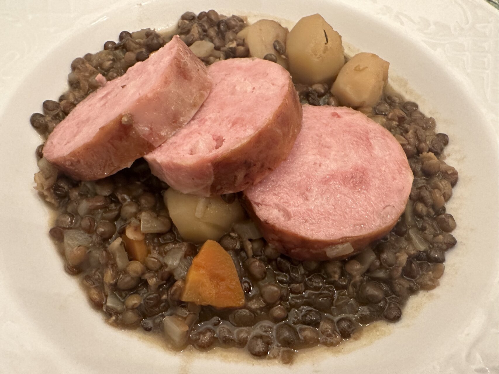 毎日が勝負飯、モルトソーセージ煮込み