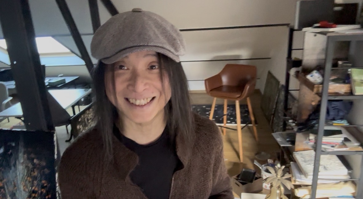 作家の隠れ家、秘密の執務室大公開!