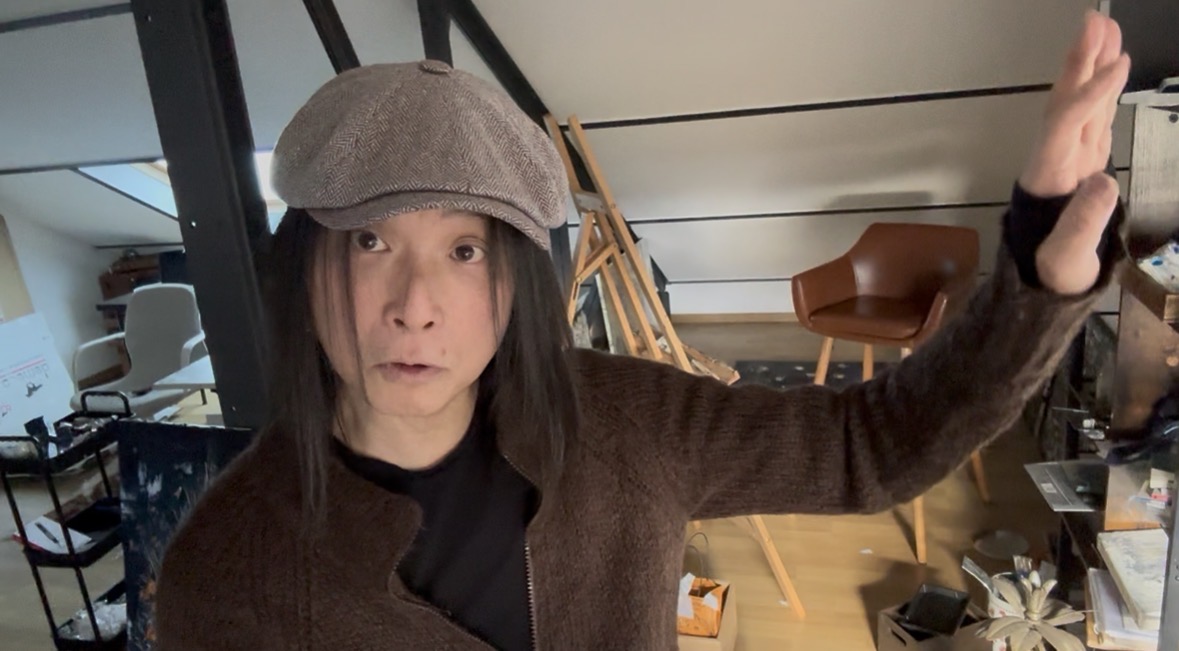 作家の隠れ家、秘密の執務室大公開!