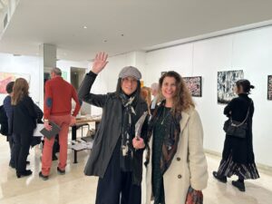 日動画廊パリでのグループ展好調なスタート！