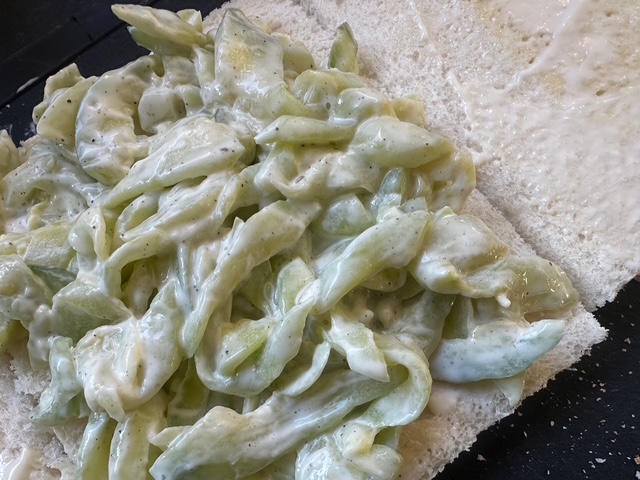 今日の献立、キューカンバーサンド