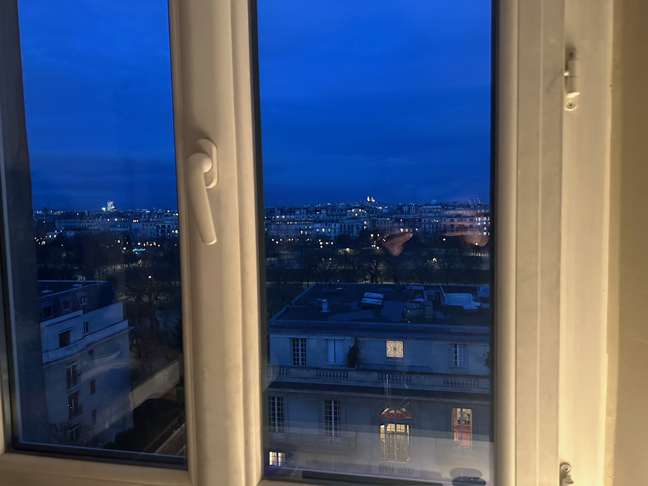 フランスバンドのアルバムに参加か、1