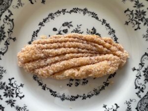 毎日が勝負飯、「作家は仕事の合間に何をつまんでいるのか」