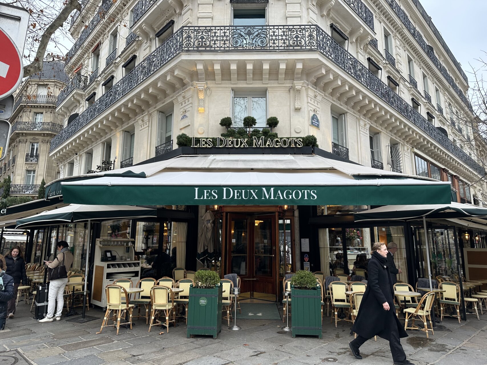 発表!リヨンでの個展正式決定~の巻