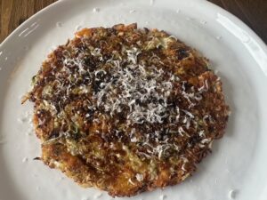 毎日が勝負飯、これ最高、キャベツ餅、笑