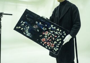 父ちゃんの絵が写真スタジオで撮影だって～！？