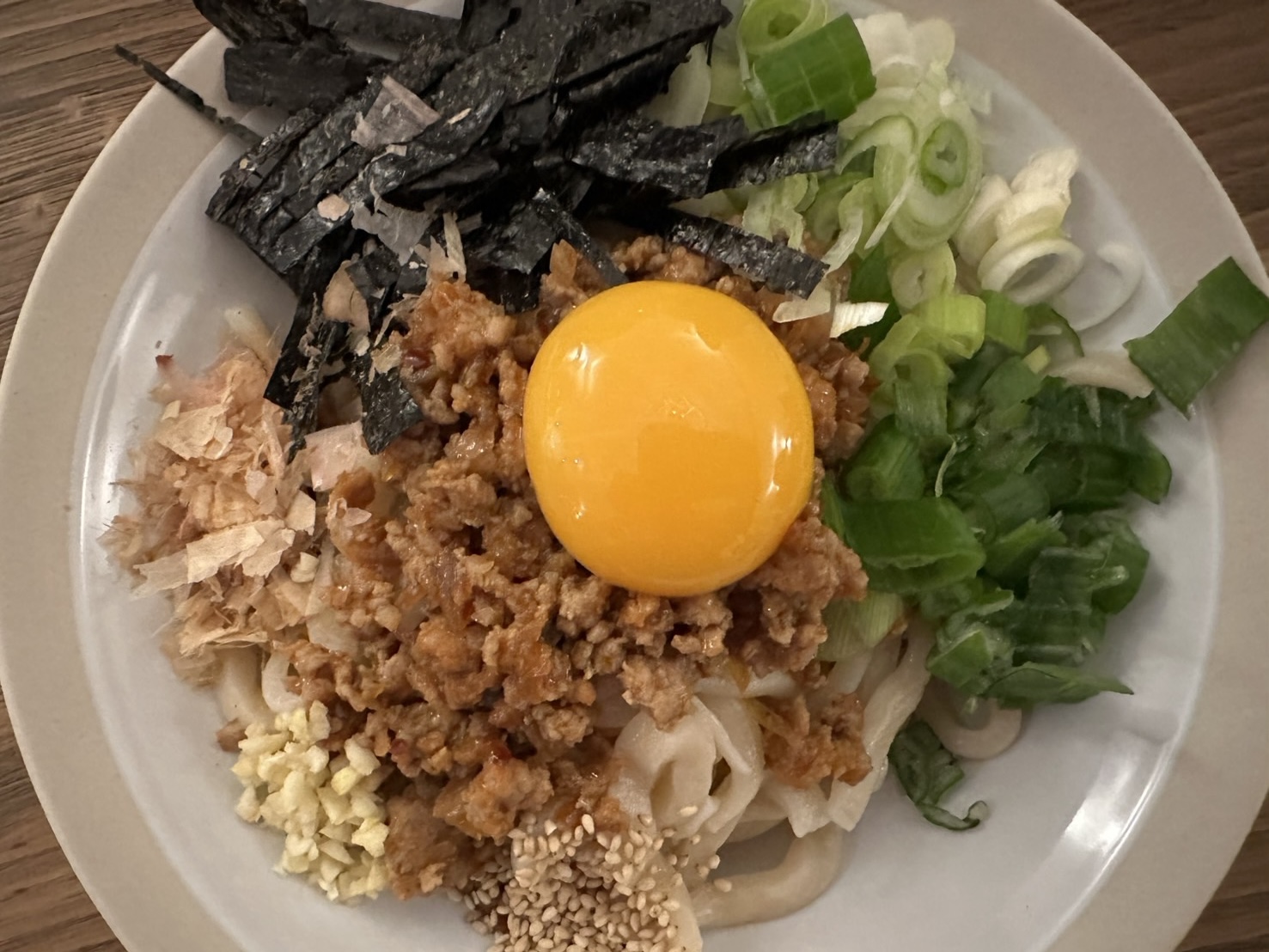 毎日が勝負飯、「アートな混ぜ麺」