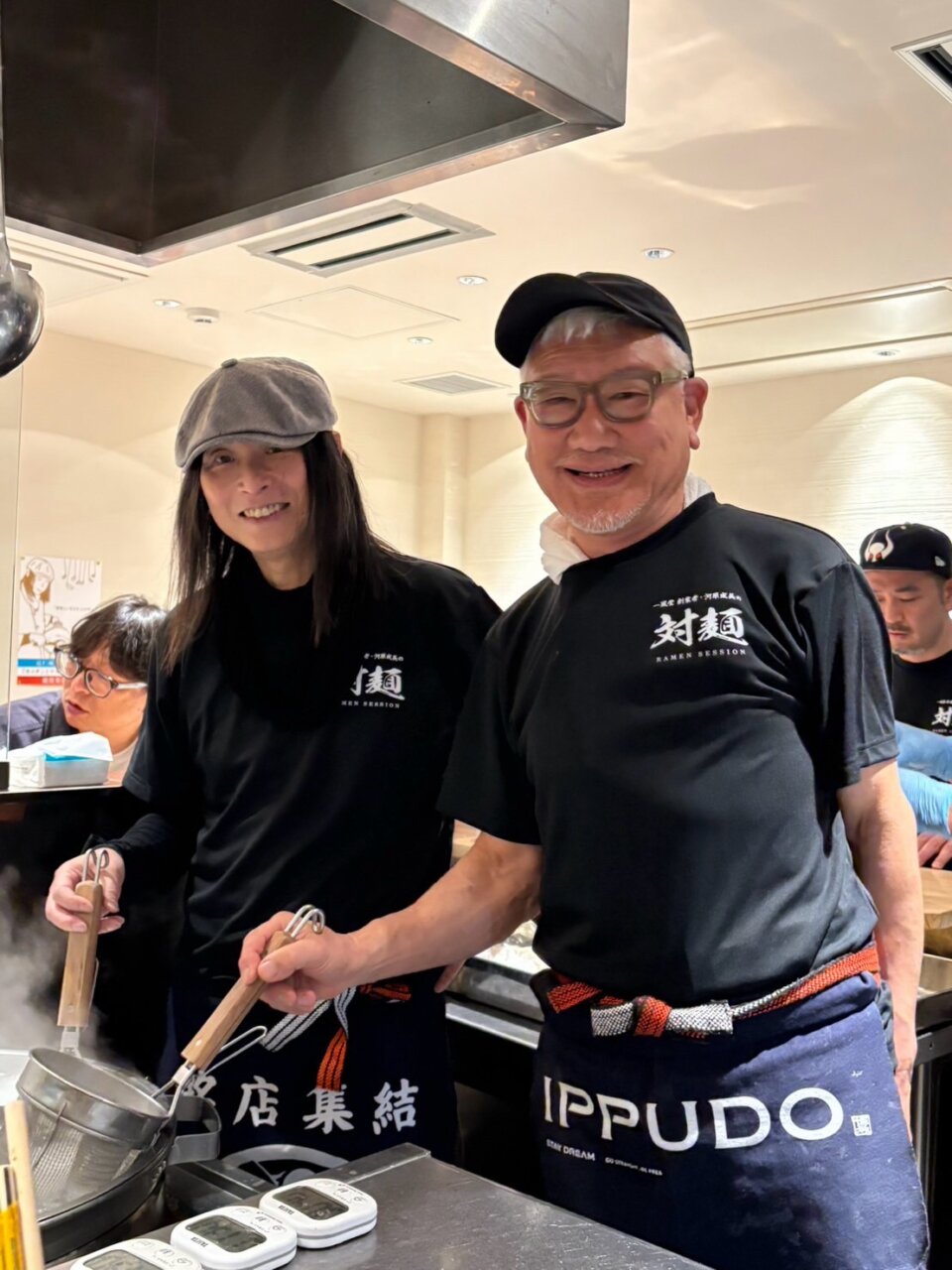 ラー博、完売!! やりやがったぜ。