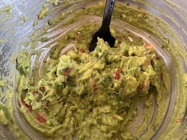 毎日が勝負飯、「ワカモーレのベーグル」