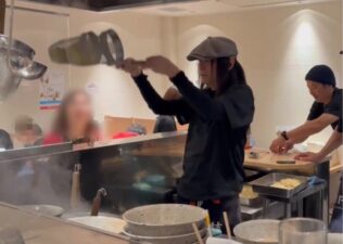 ラーメン博覧会における、父ちゃんの天空落し動画公開！