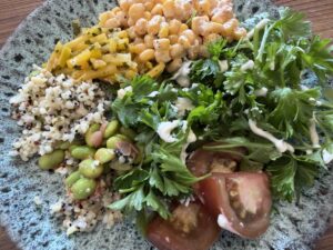 毎日が勝負飯、「普通にうまいが、一日を幸せにする」