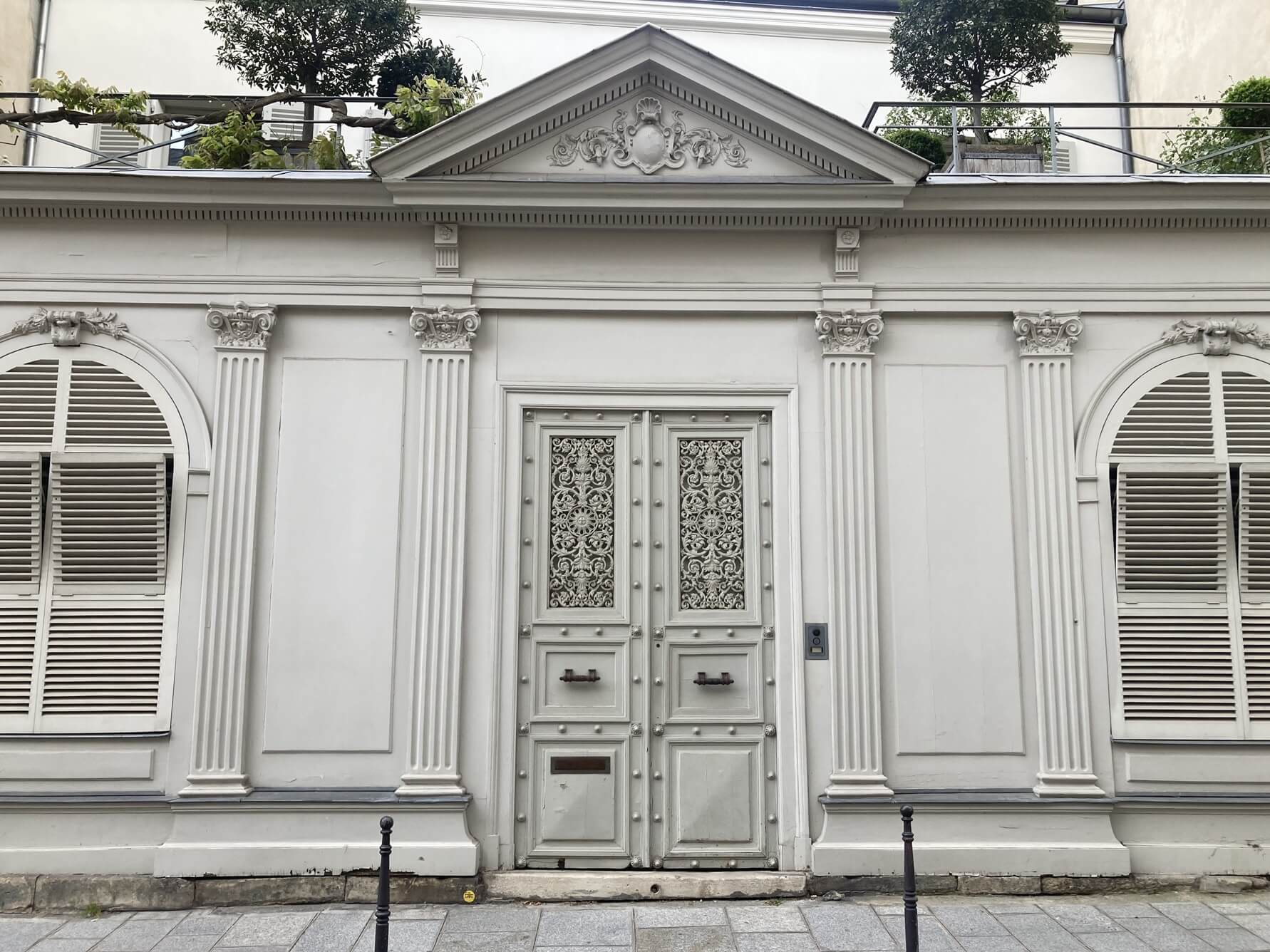 パリ・カルチャー情報「パリの大きな扉、“ポルト・コシェール”」