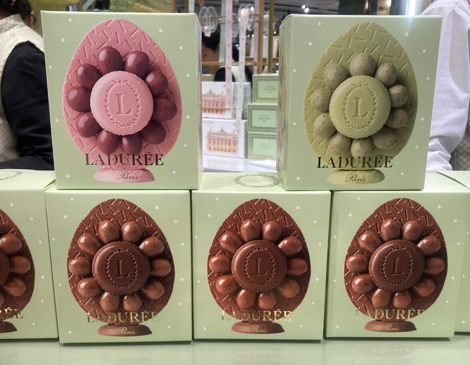 パリ・カルチャー情報「2026年、パリのイースターチョコ最前線。アートのような作品たち」