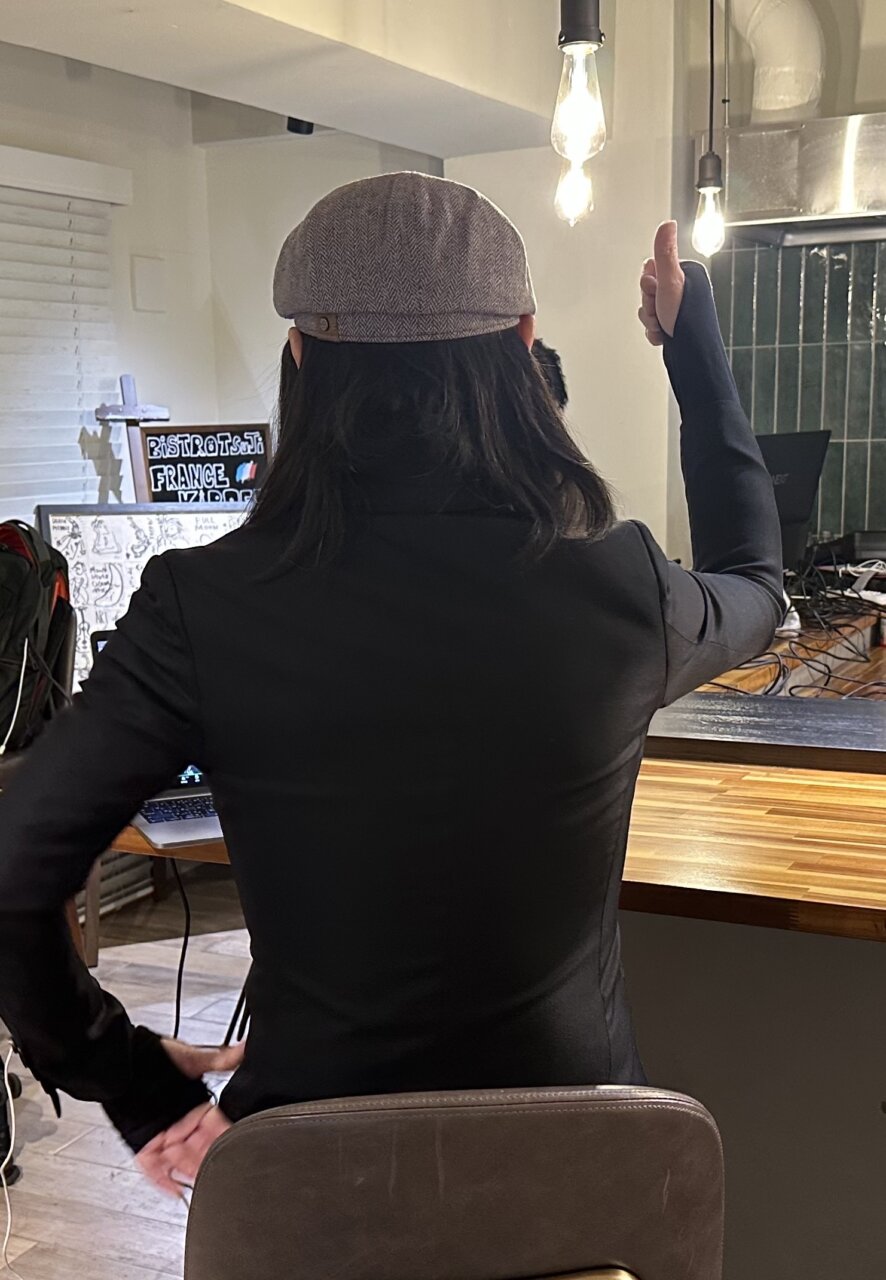 校長奮闘記、「ついに、先ほど、開校！」