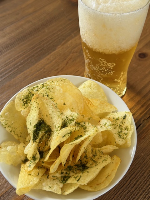 母の健康を願って描いた「マザー」、額装しました