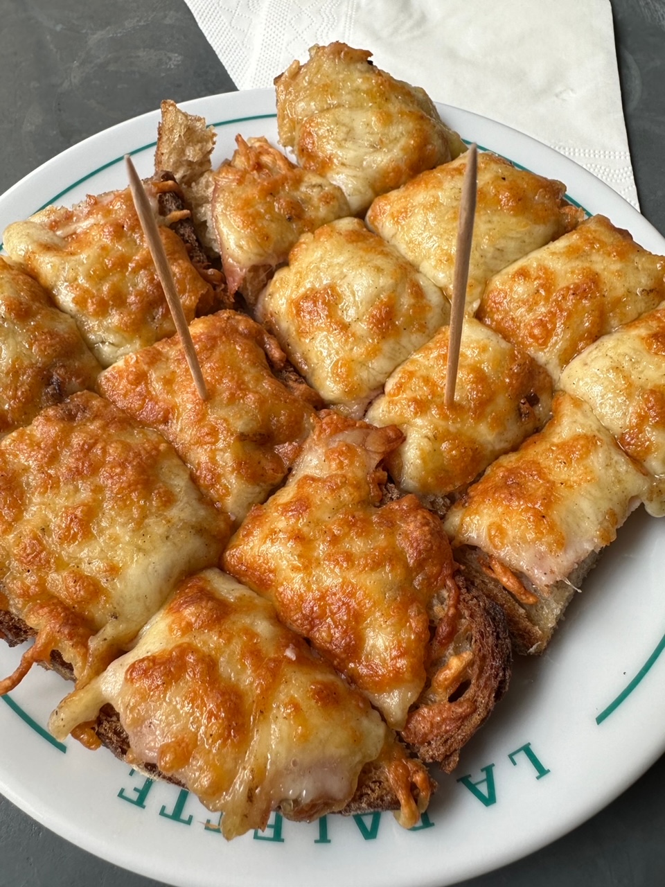 毎日が勝負飯、「普通にうまいが、一日を幸せにする」