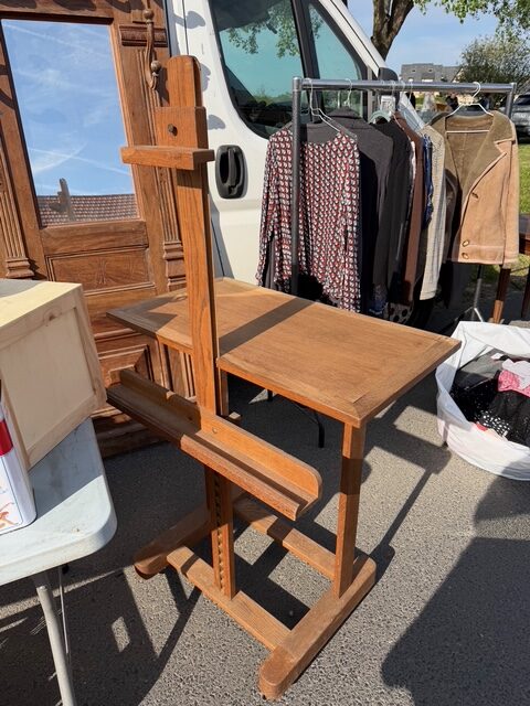 なんでも売っちゃえ、フランスのがらくた市