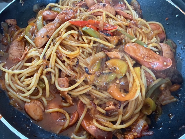 毎日が勝負飯、「母さんのナポリタン」