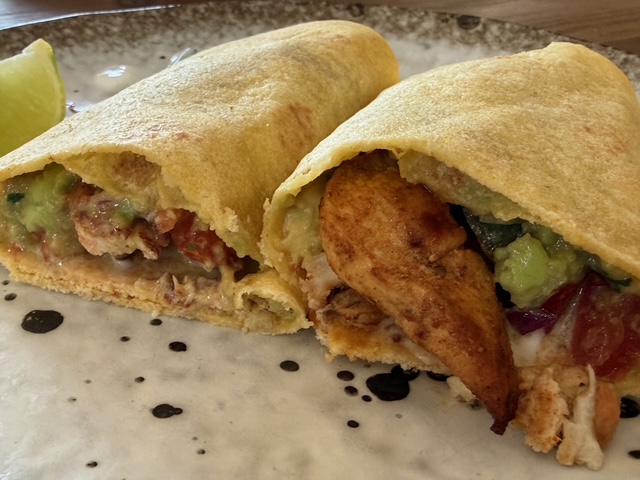 毎日が勝負飯「メキシコ風手巻き、ファリータ」