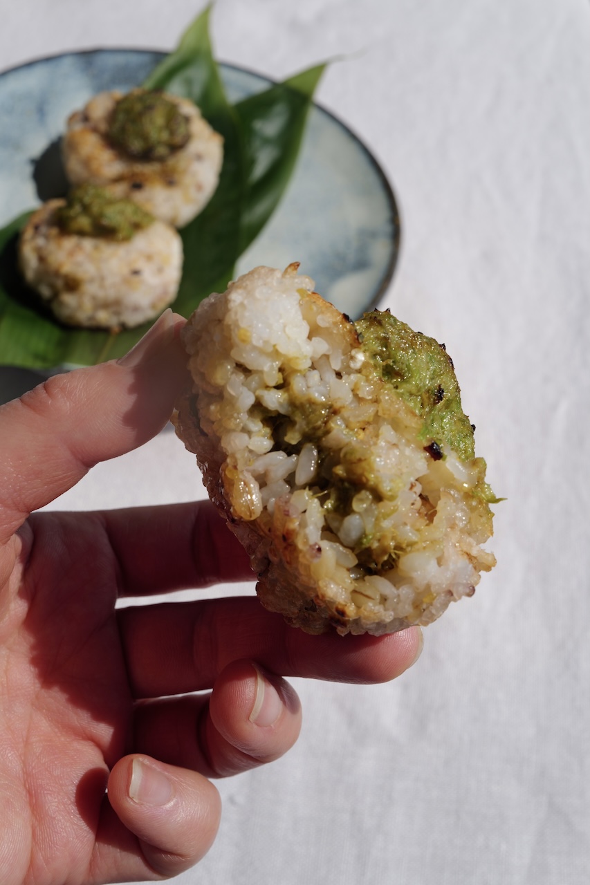ほろ苦くて甘い蕗のとう味噌の焼きおにぎり