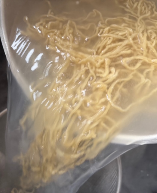 スペシャル版、毎日が勝負飯、「ラーメンの麺づくり」