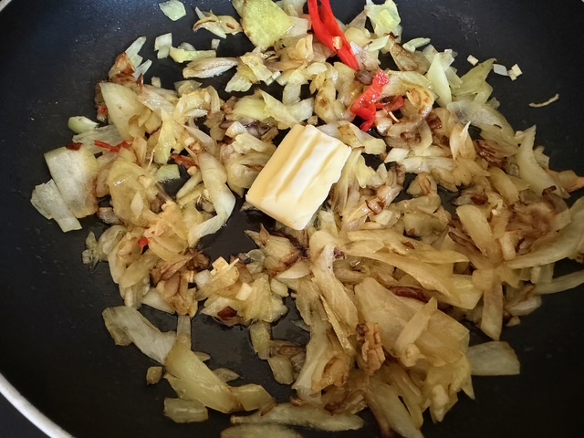 毎日が勝負飯、「たまねぎのパスタ」
