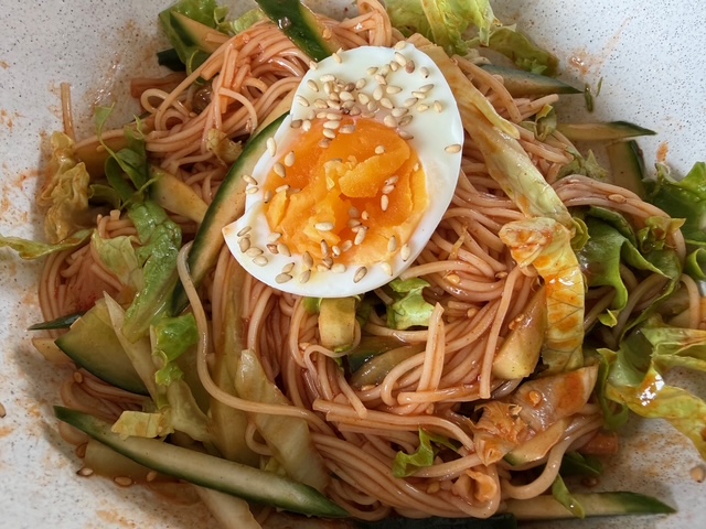 毎日が勝負飯、「ビビングクス」