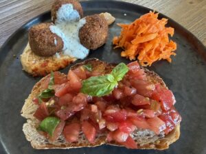 毎日が勝負飯、「トマトのブルスケッタ」
