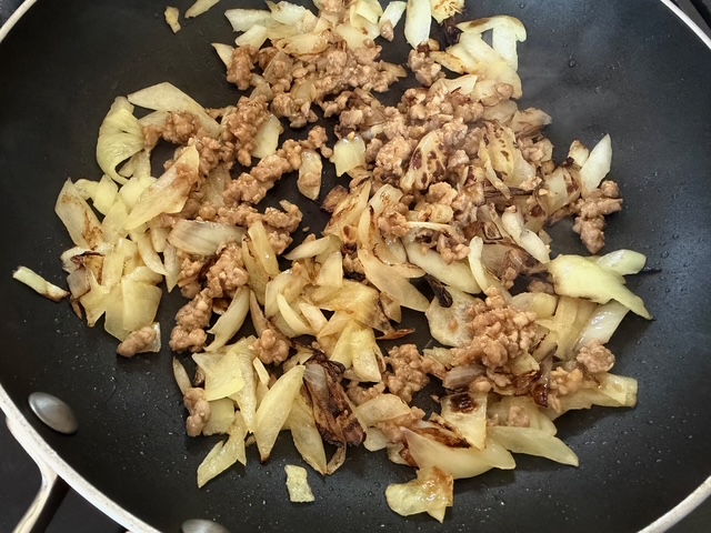 父ちゃんの普段着飯「肉みそニンニク麺」