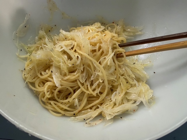 父ちゃんの普段着飯、「血をさらさらにする冷製玉ねぎパスタ」