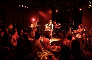 速報。CD記念ライブ、チケット発売開始！