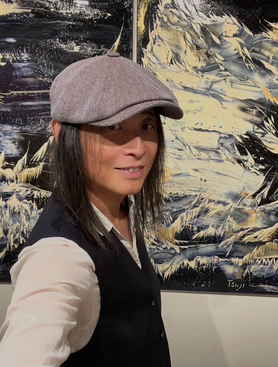 個展会場の設営が完了、まるで美術館!