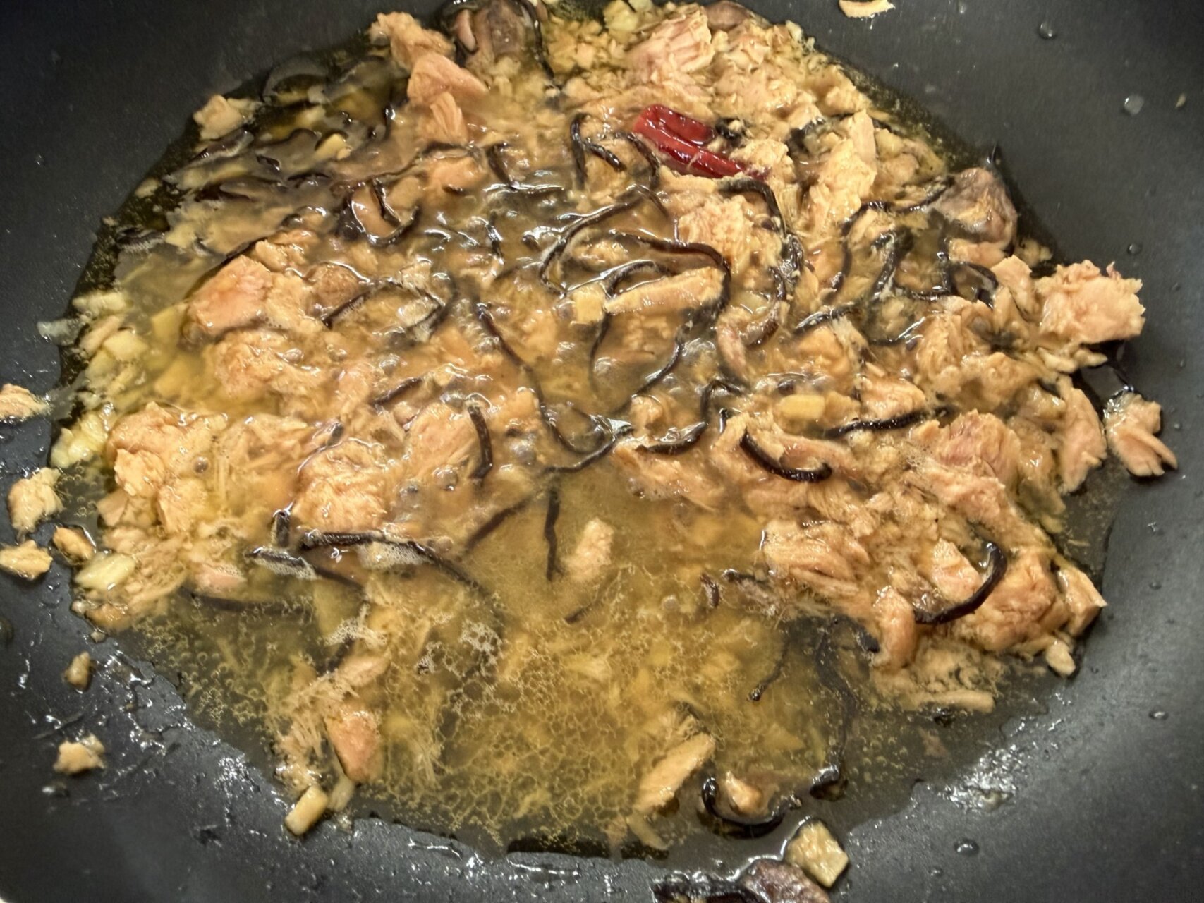パリに戻り、その足で、ノルマンディからの、塩昆布パスタ!