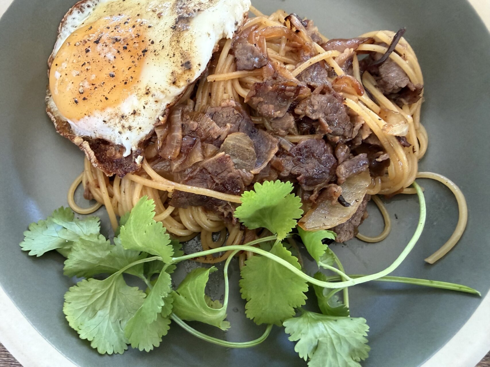 父ちゃんの普段着飯、「牛肉の甘酢パスタ」